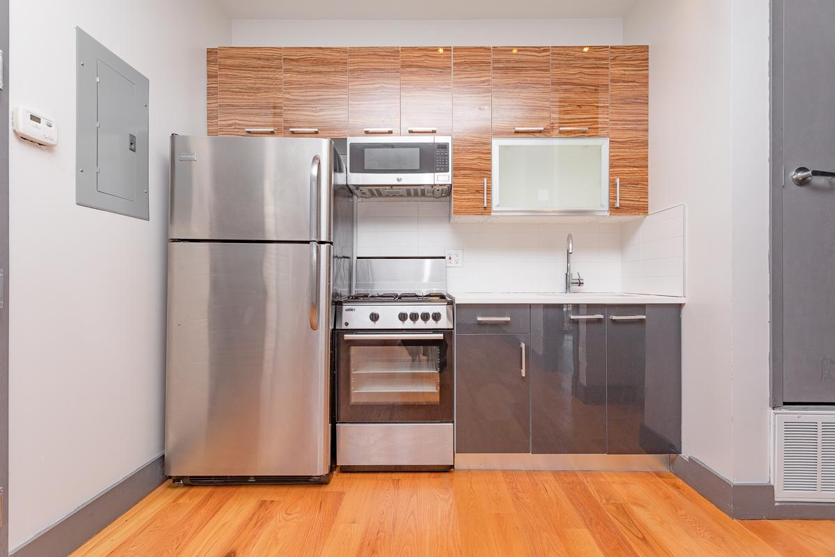1303 Greene Avenue #4A