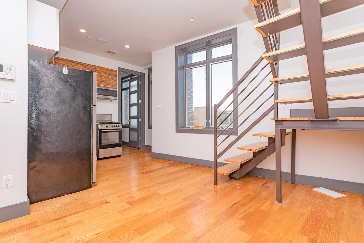 1303 Greene Avenue #4C