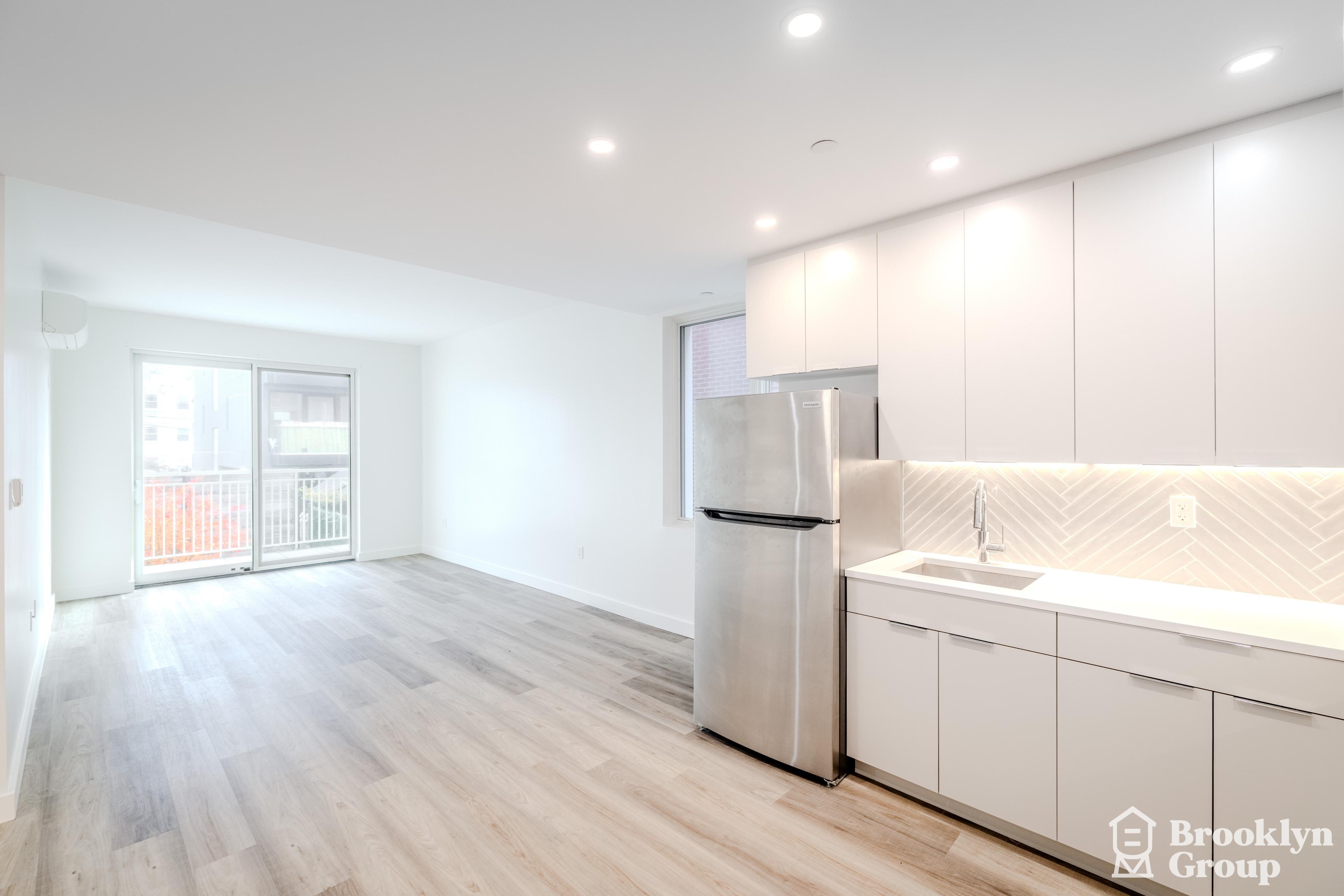 10119 Rockaway Boulevard #1R
