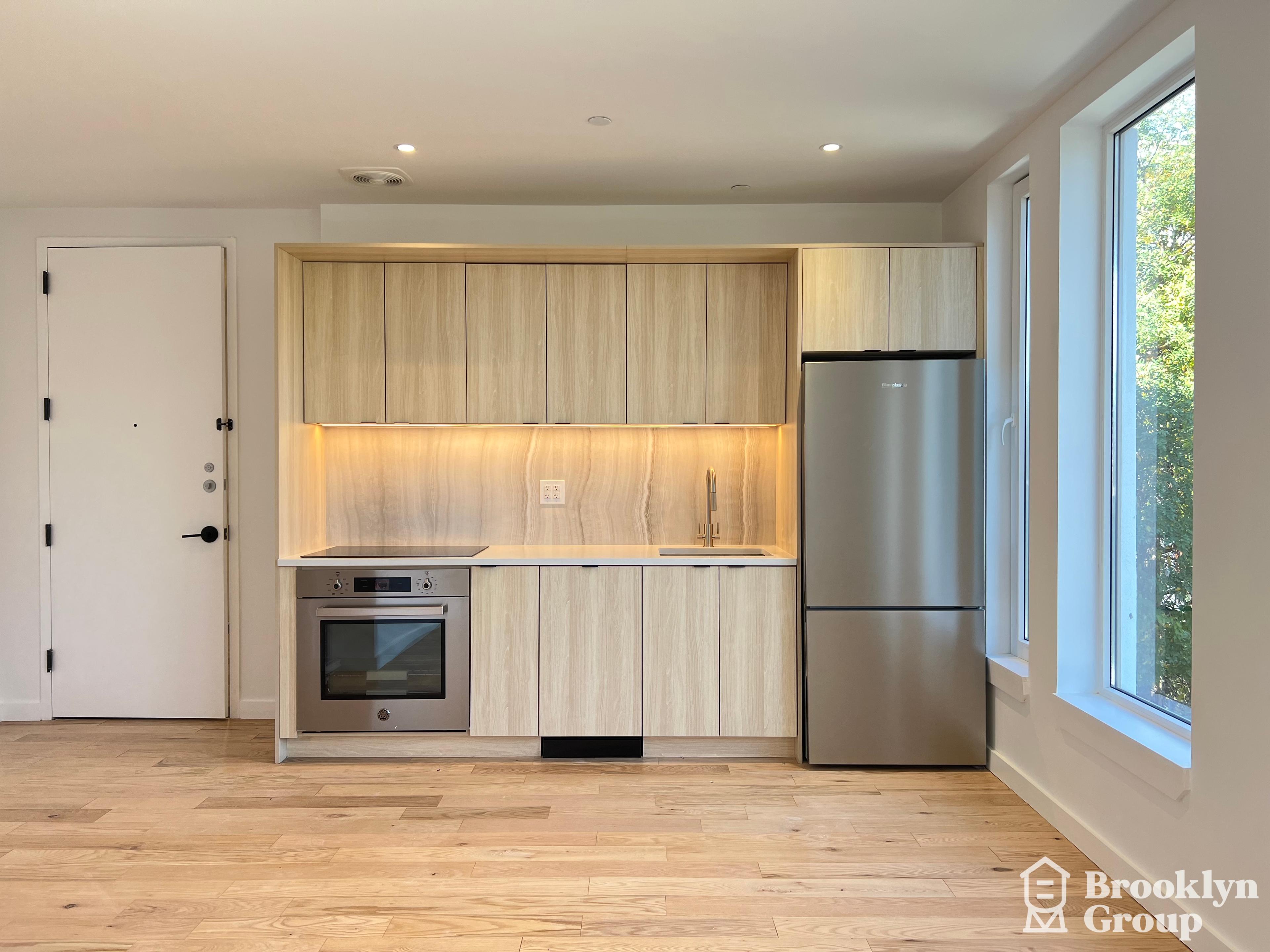 257 Driggs Avenue #2E