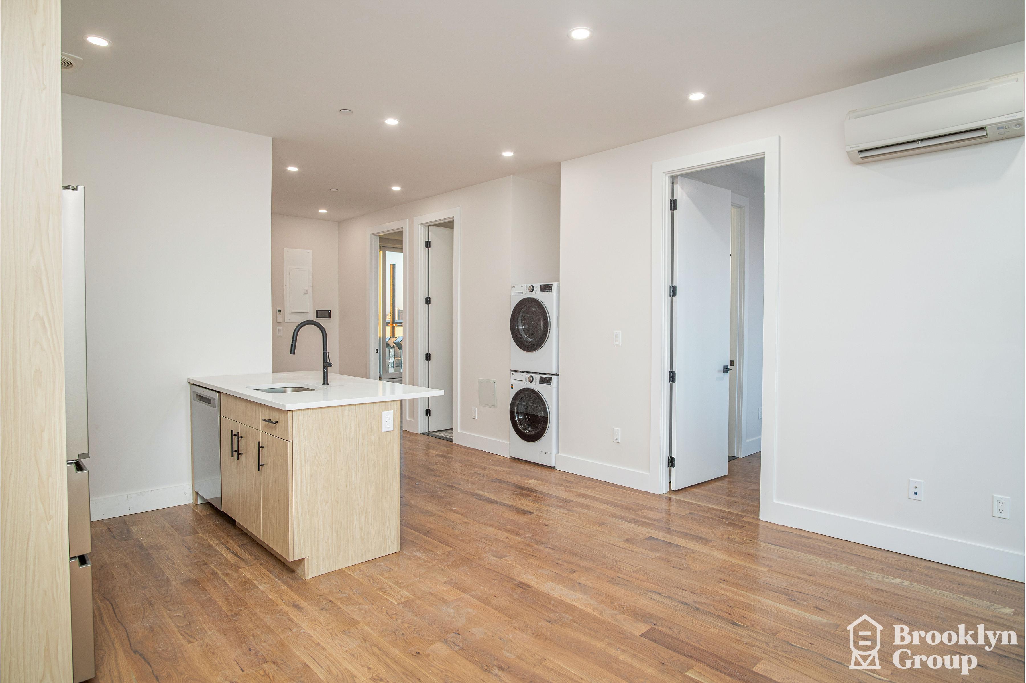 714 5th Avenue #PH