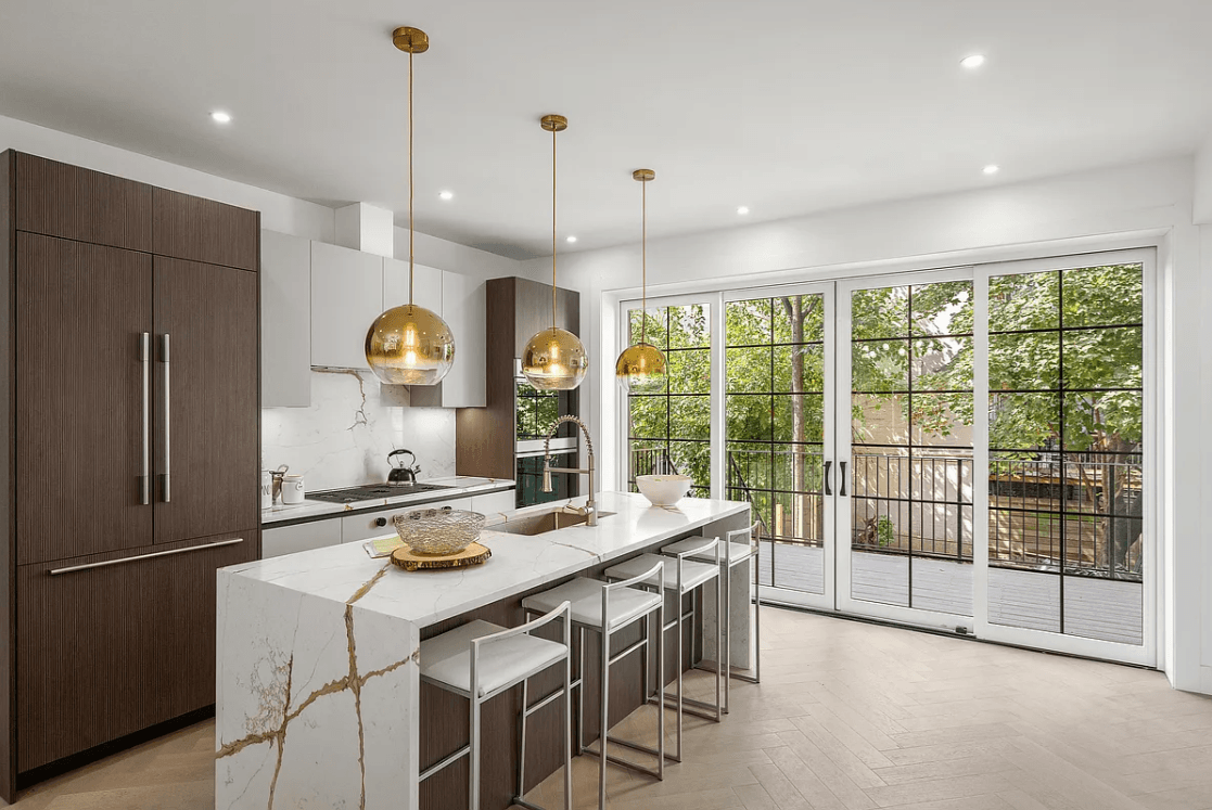 438 Throop Avenue #2