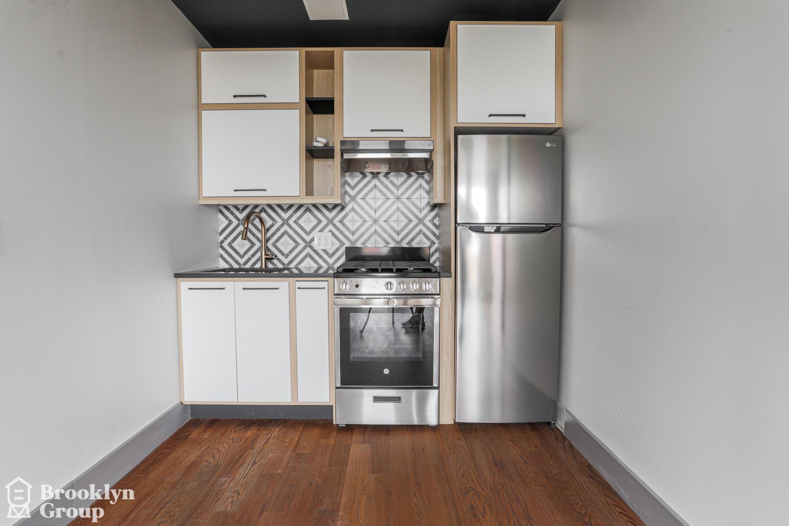 1894 Dekalb Avenue #4B