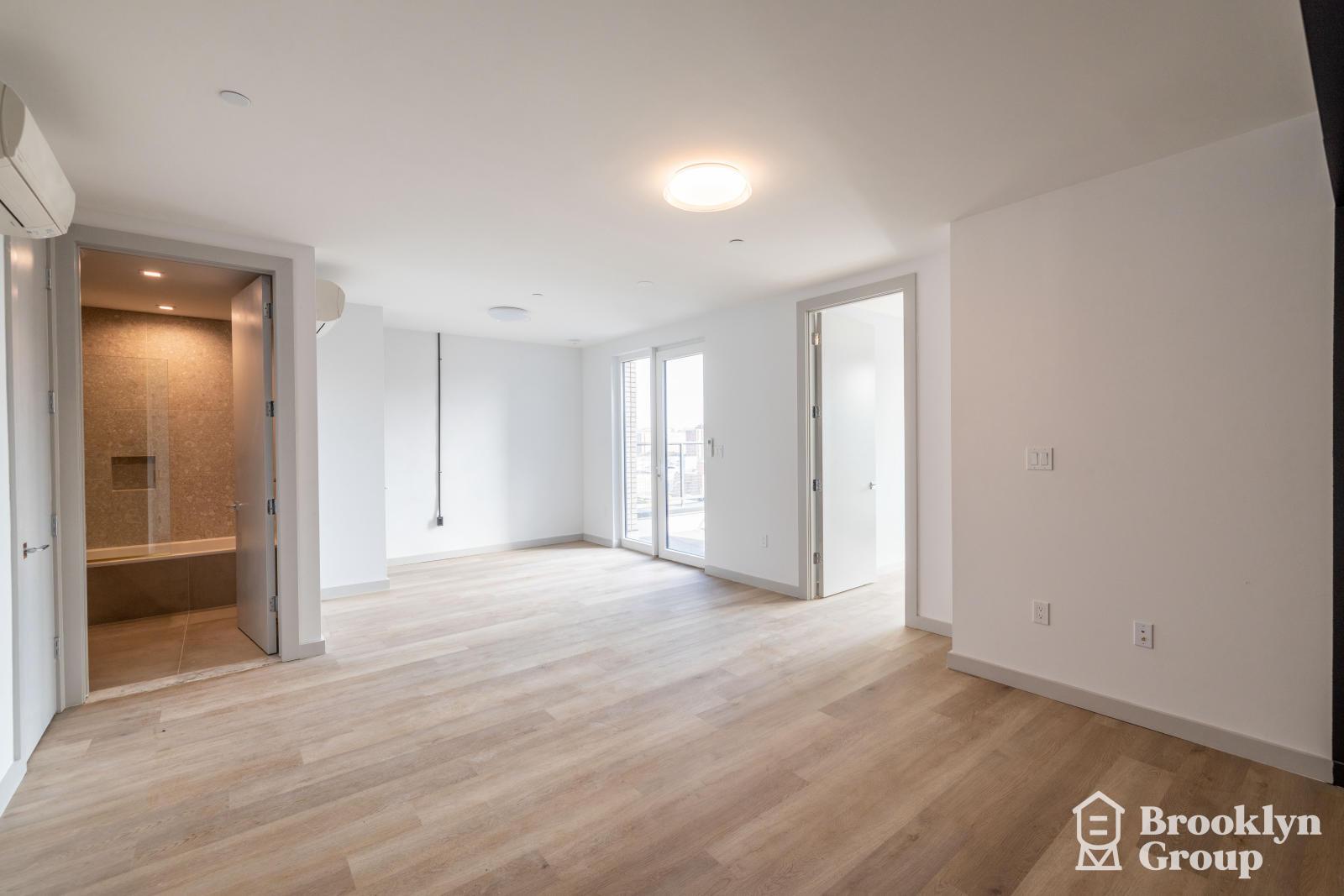 26 Sherman Avenue #8E
