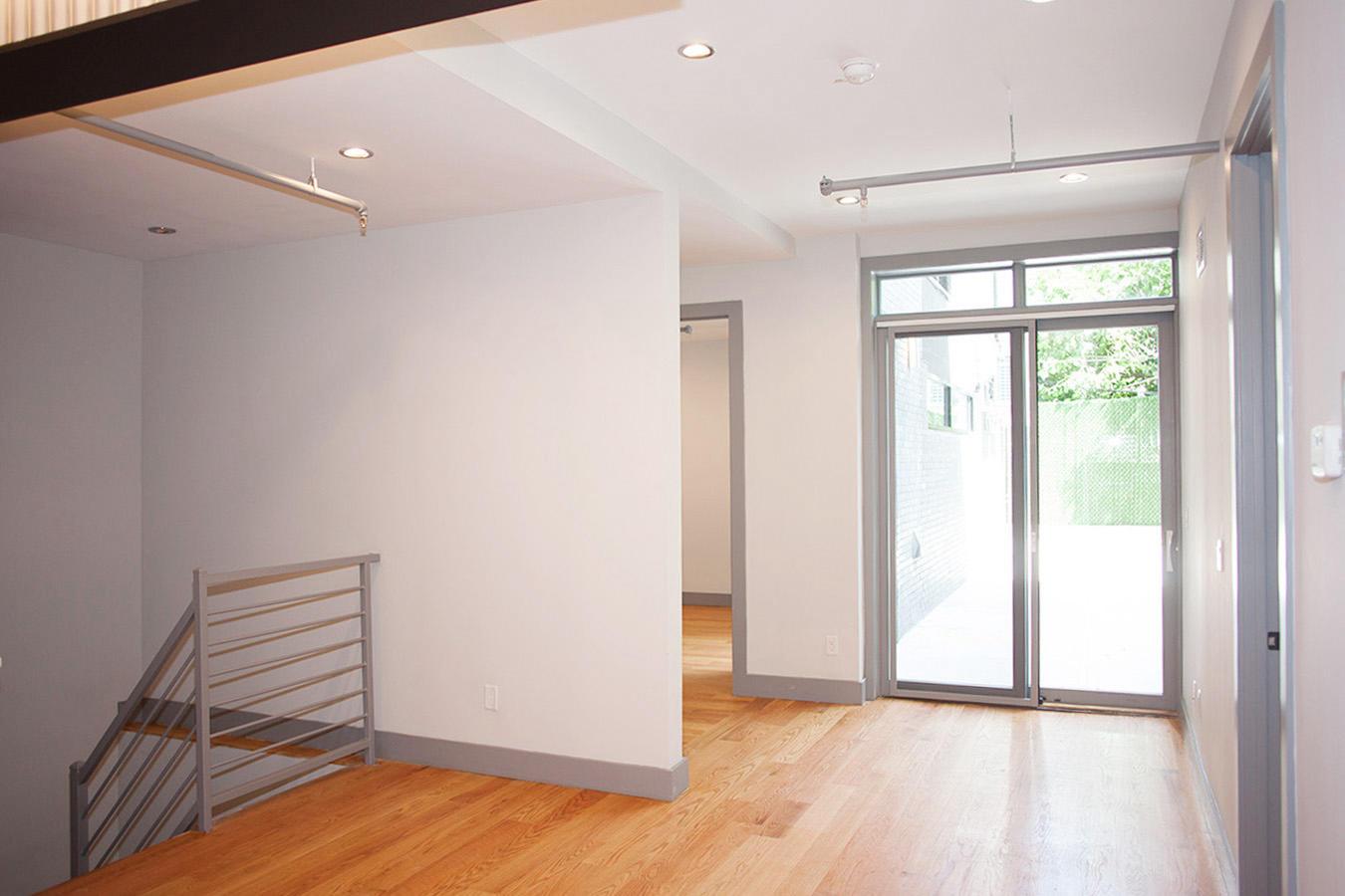 18 Stanhope Street #1B