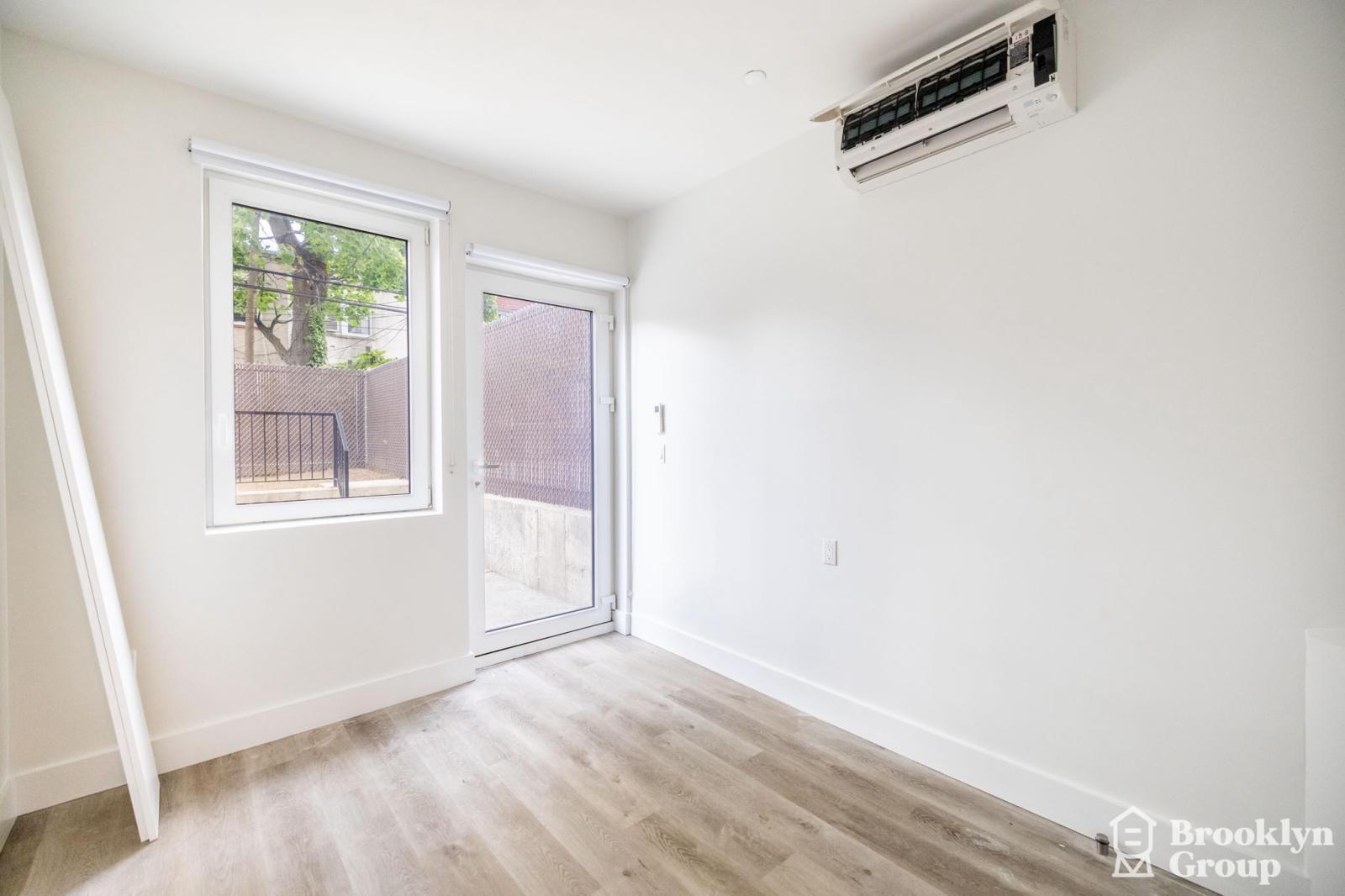 1296 New York Avenue #1B