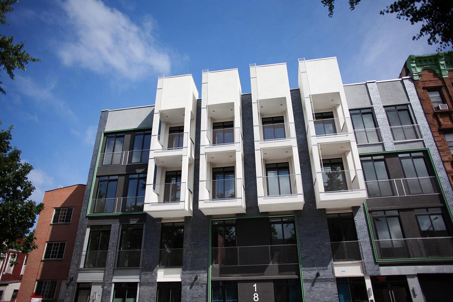 18 Stanhope Street #4D