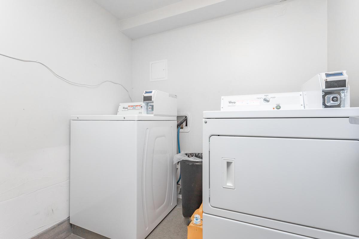 1303 Greene Ave Building-3.jpg