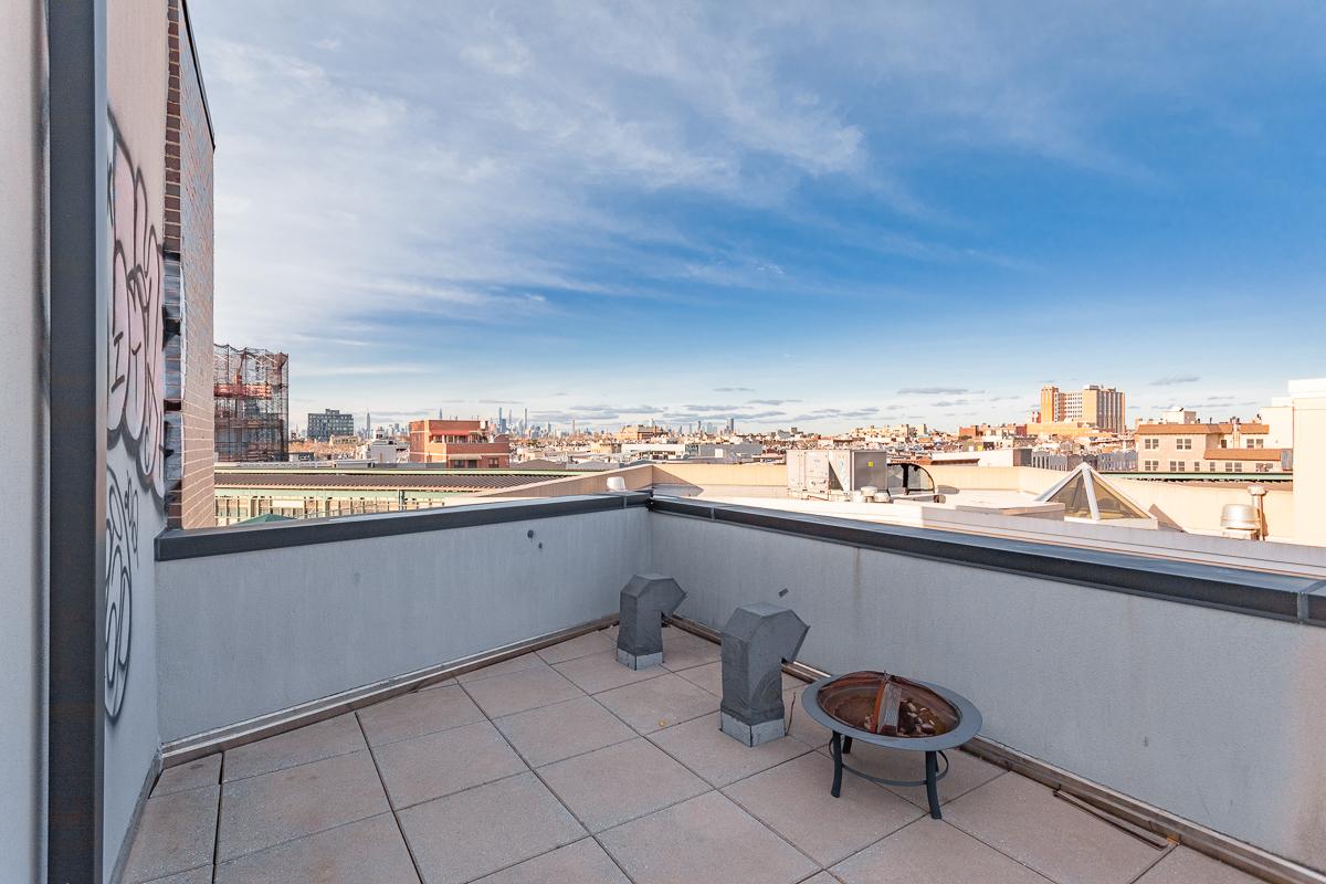 1303 Greene Ave Building-5.jpg