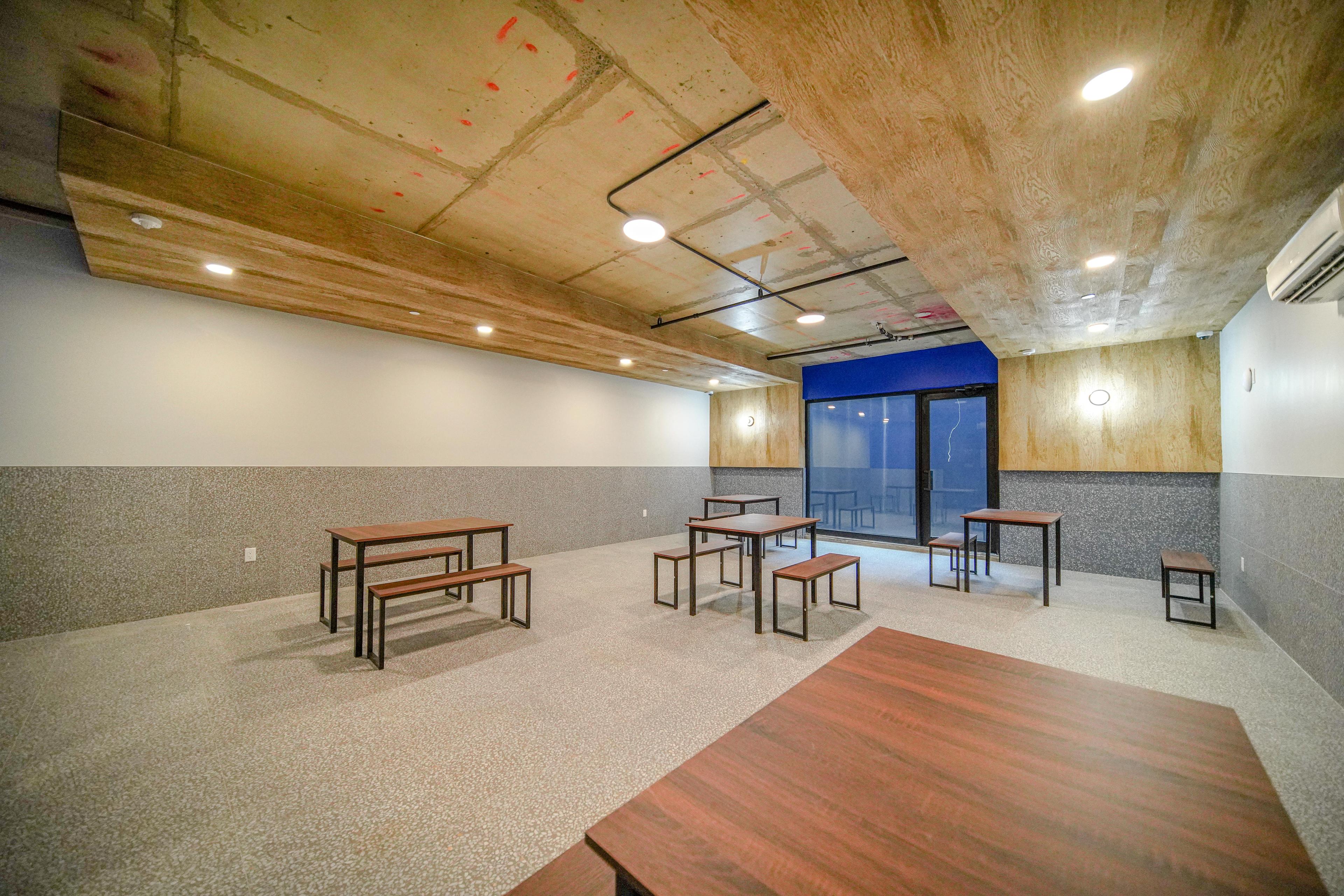 148 Bleecker Rooftop-Party Room.jpg