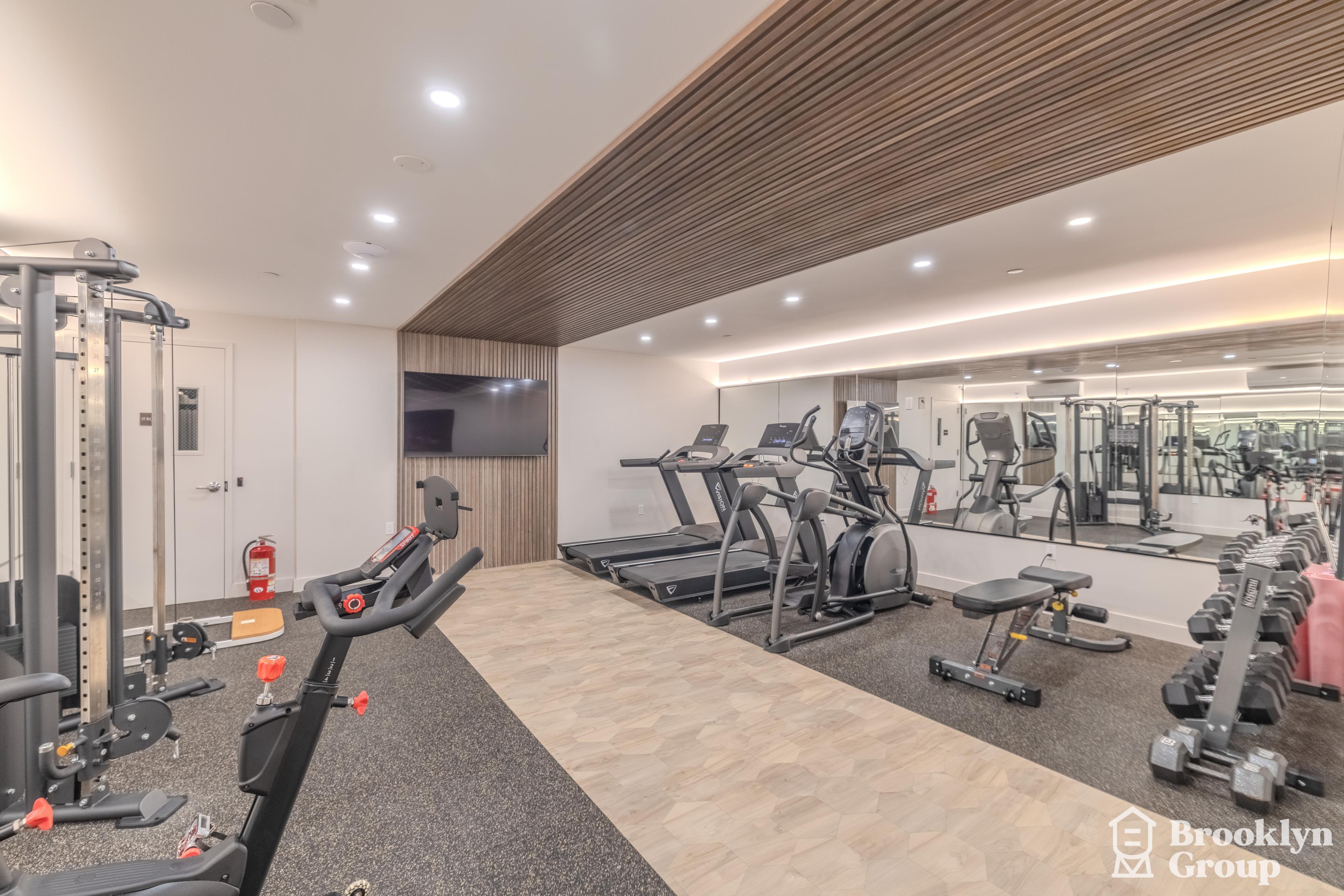 Gym7-HDR.jpg