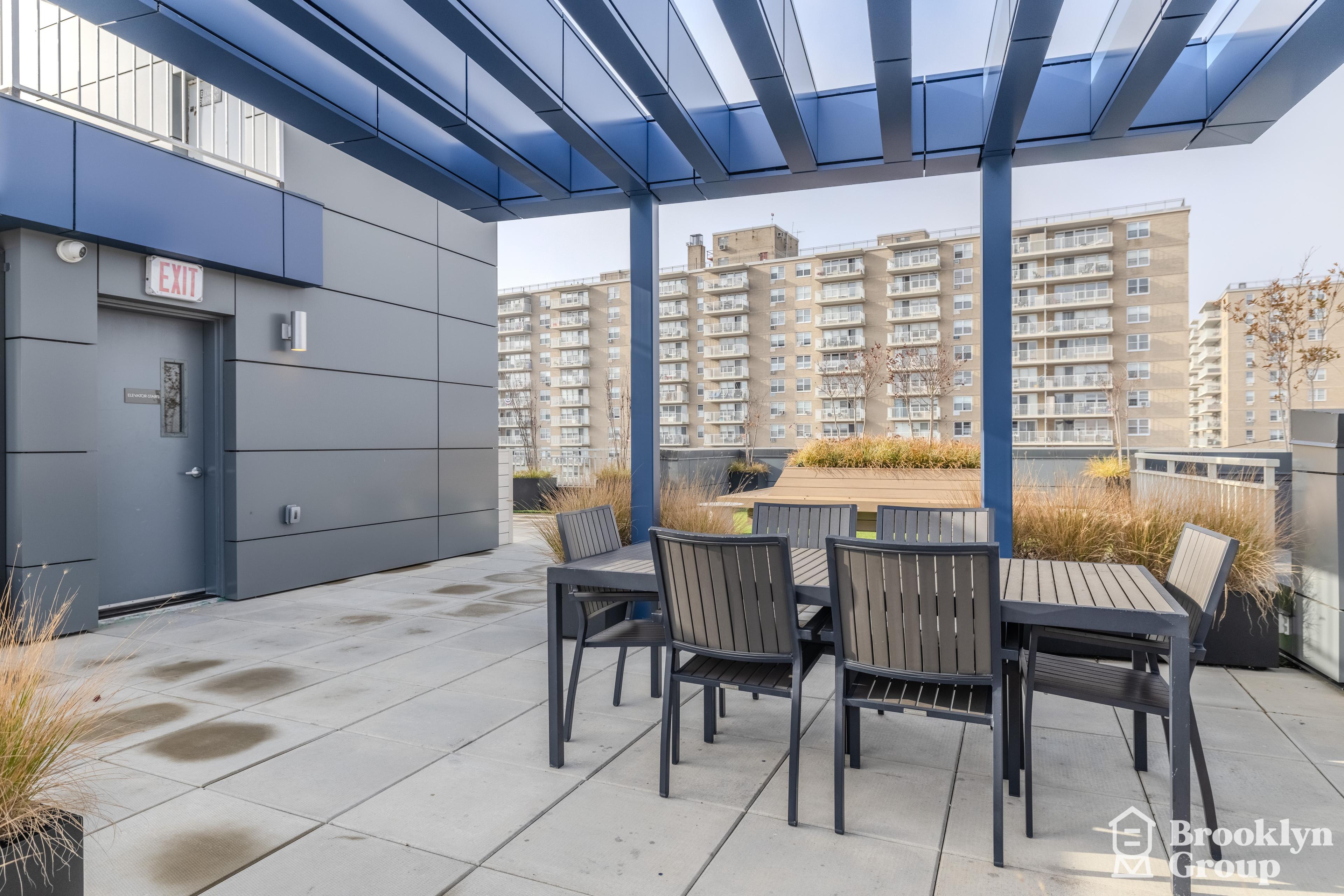 Roof35-HDR.jpg