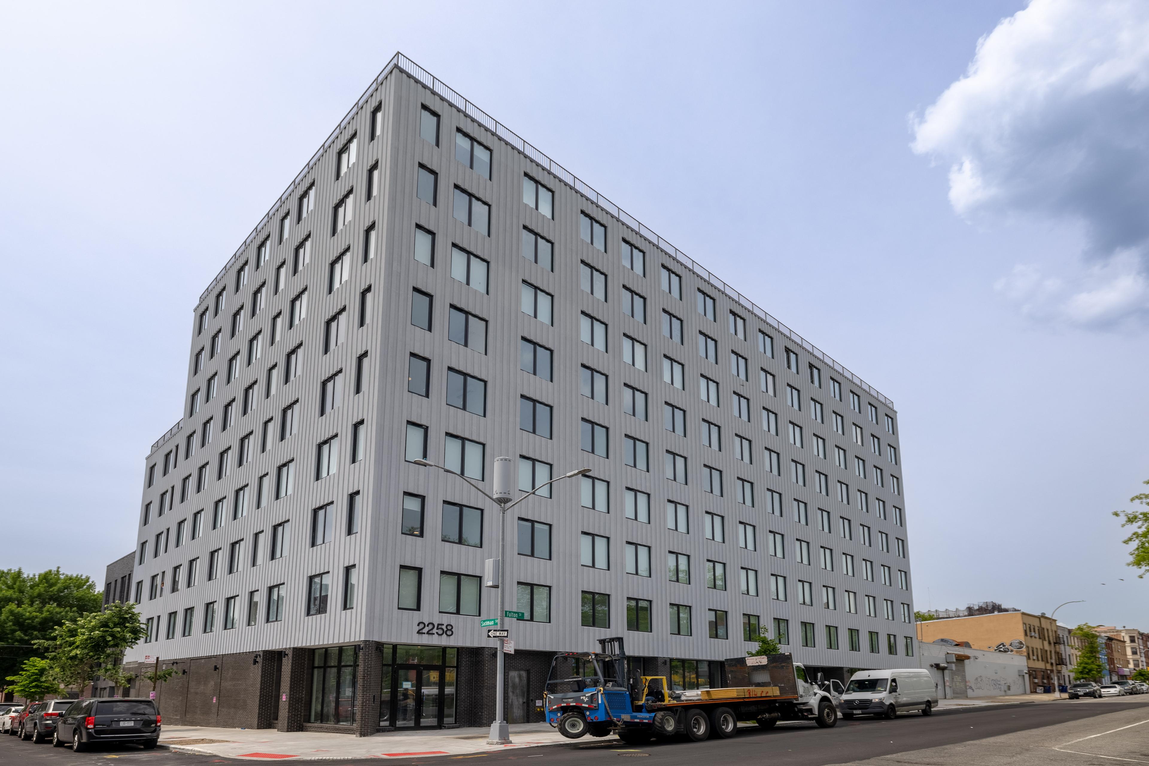 2248-Ext-1.jpg